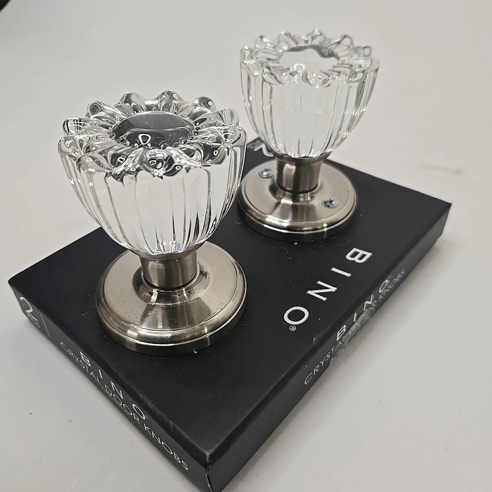 BINO 2 RIBBED CRYSTAL DOOR KNOBS‎ CHROME NICKEL-NIB